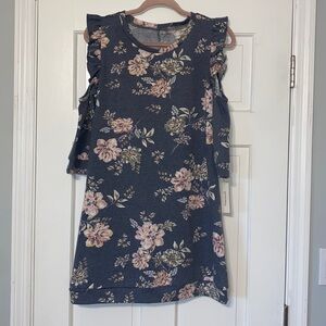 NWT Francesca’s/Ayla sweatshirt cold shoulder dress